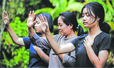 SMALL SANGHA BIG SUPPORT